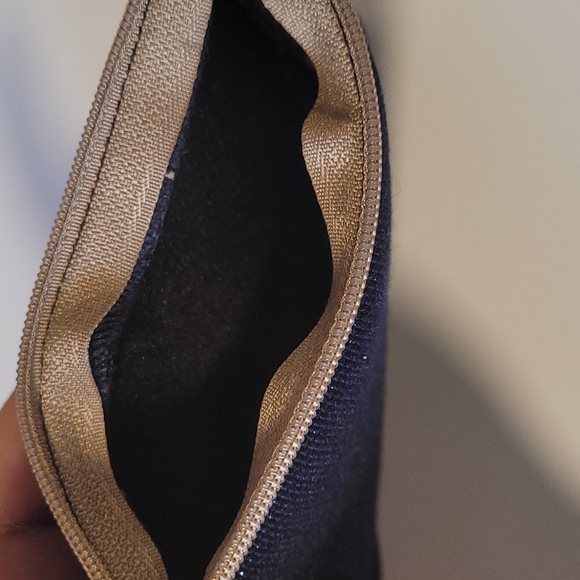 Handmade Cotton Purse - Picture 7 of 7